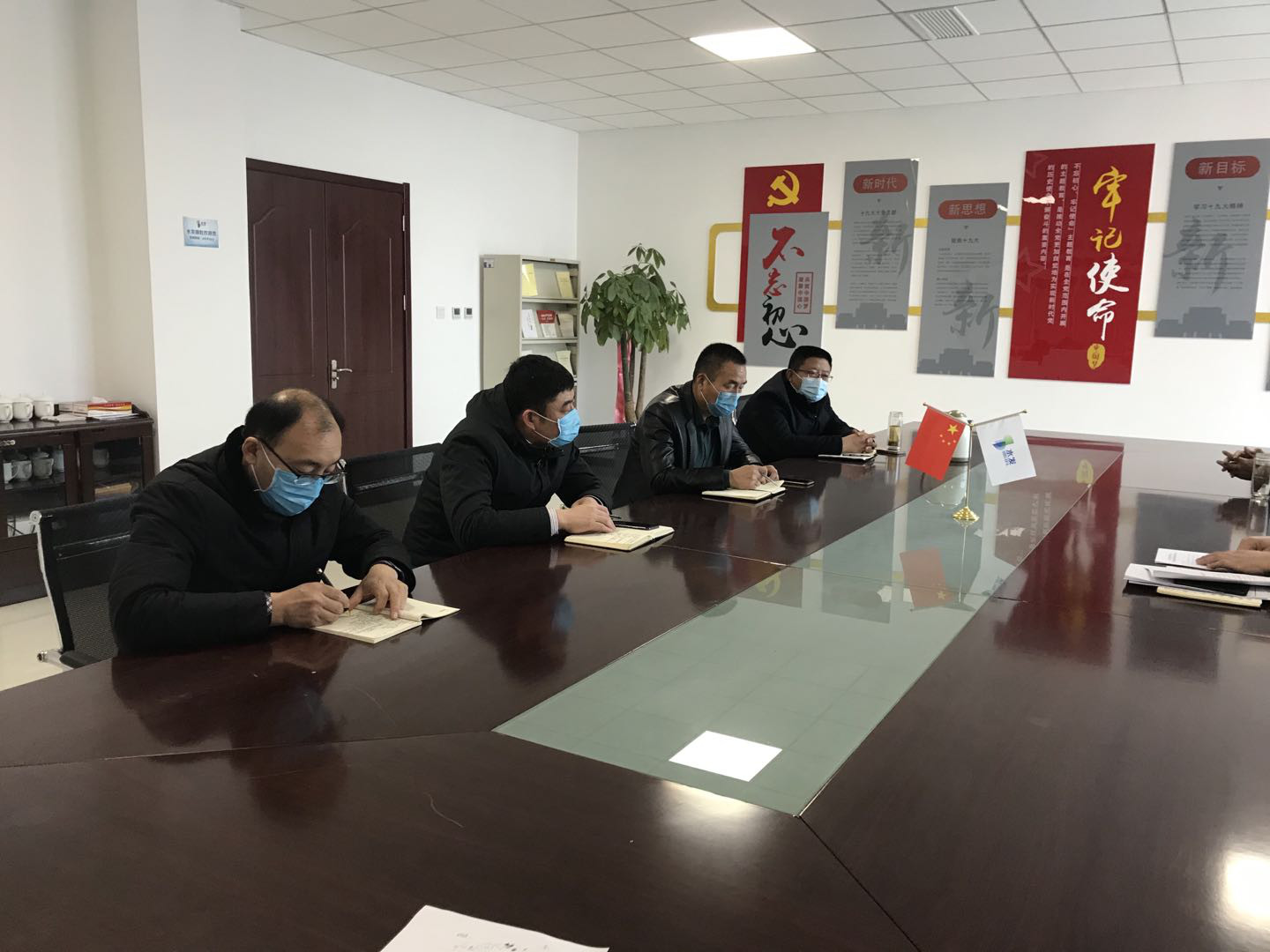 1581904087735647.jpg 1581904087735647.jpg